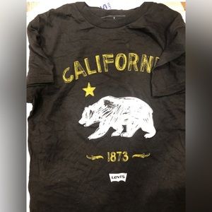 New with tag! Levis 1873 California BEAR T shirt Size Small